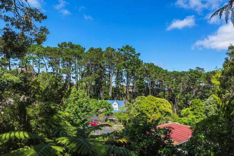 27 Rosecamp Road Beach Haven_6