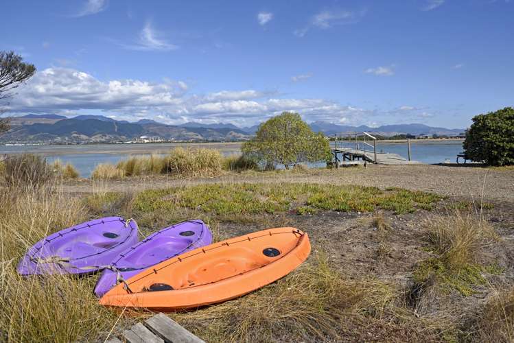 140 Barnett Avenue Nelson Bays Coastal_24