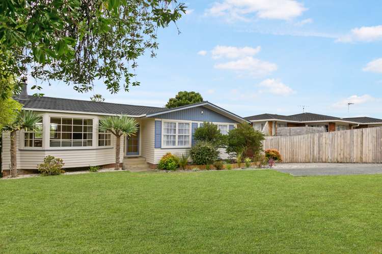 5 Bellringer Road Massey_1