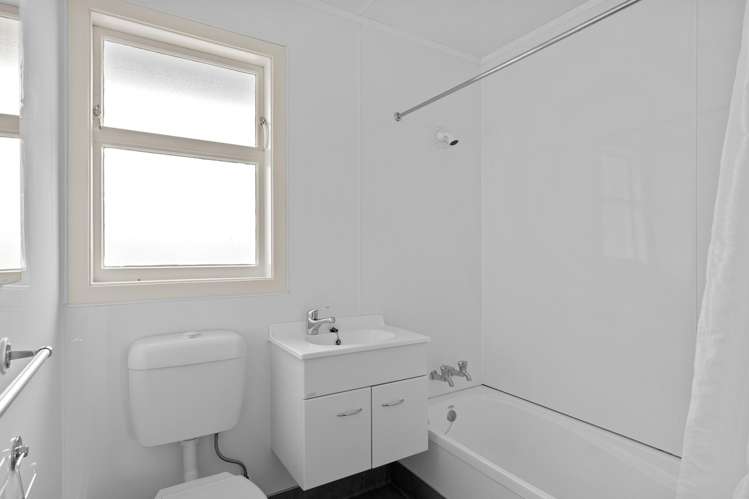 56A Yarmouth Street Aranui_9