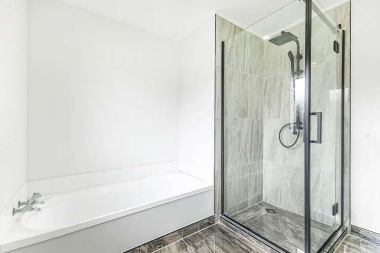 31 Langiola Drive Favona_13