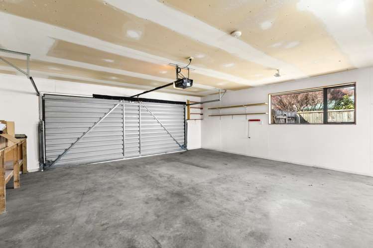 18 Otia Drive Richmond_13