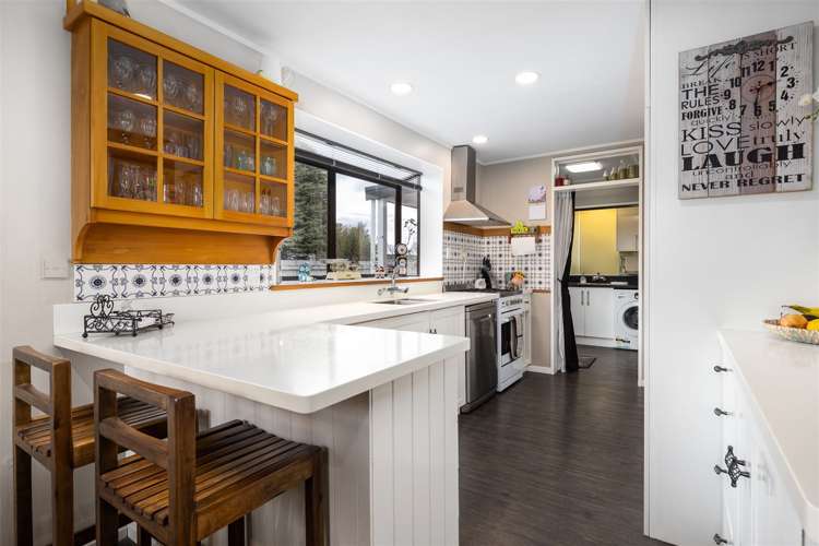 2 Bank Street Springlands_5