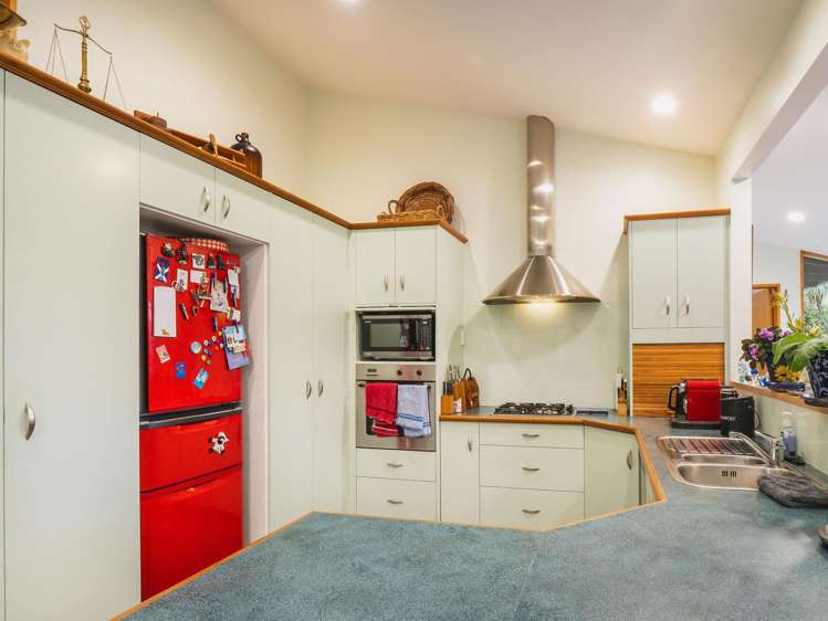 39 Aylmers Valley Road Akaroa_10