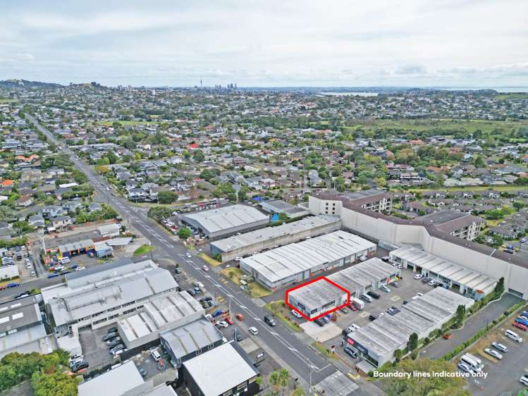 Unit 1/136 Marua Road Mt Wellington_12