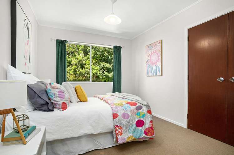 4 Atherstone Lane Belmont_11