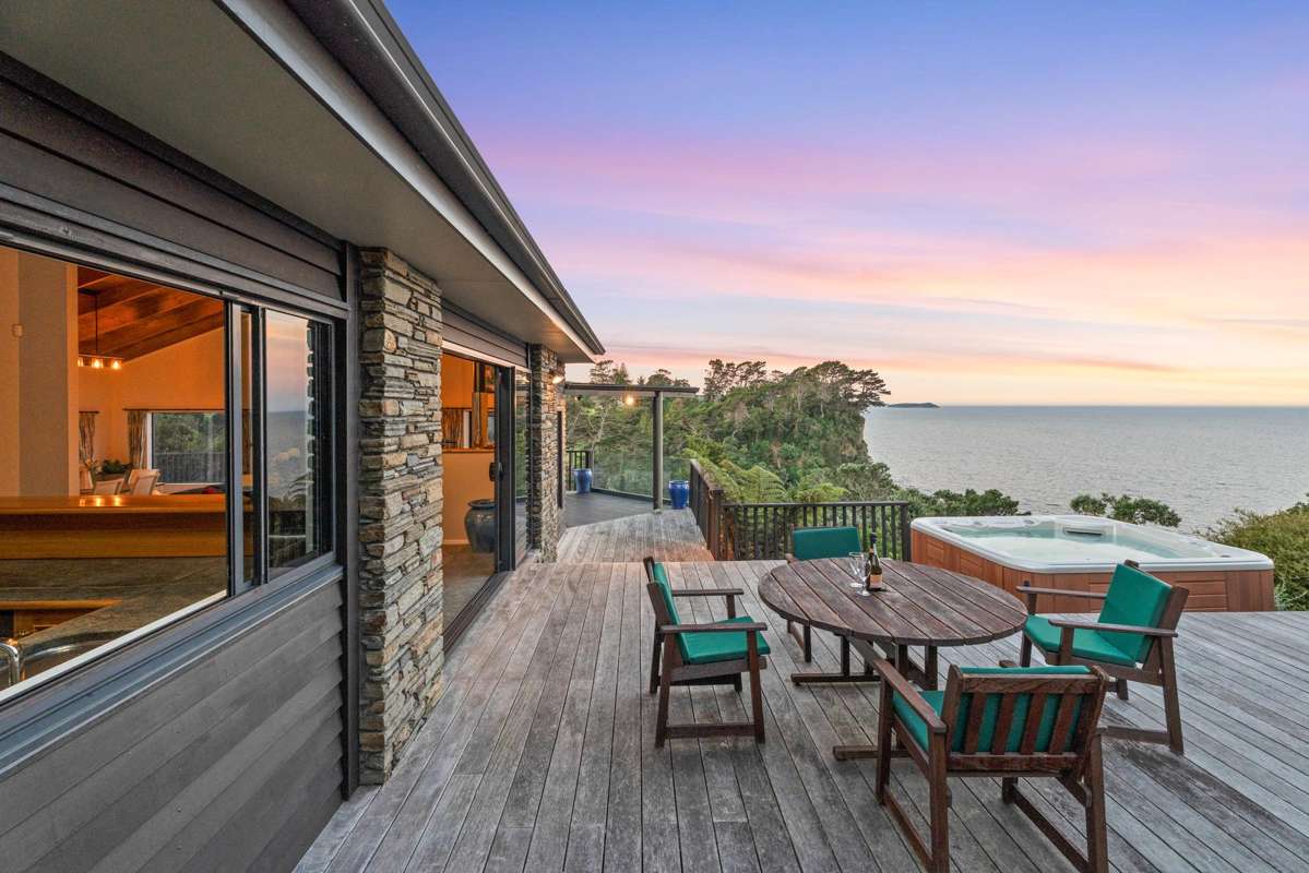 700 Hibiscus Coast Highway_0