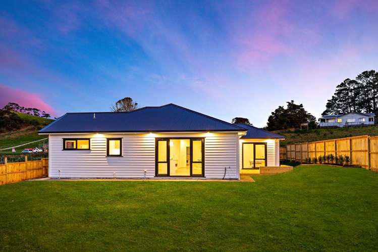 21 Pukemarino Road Waimauku_13