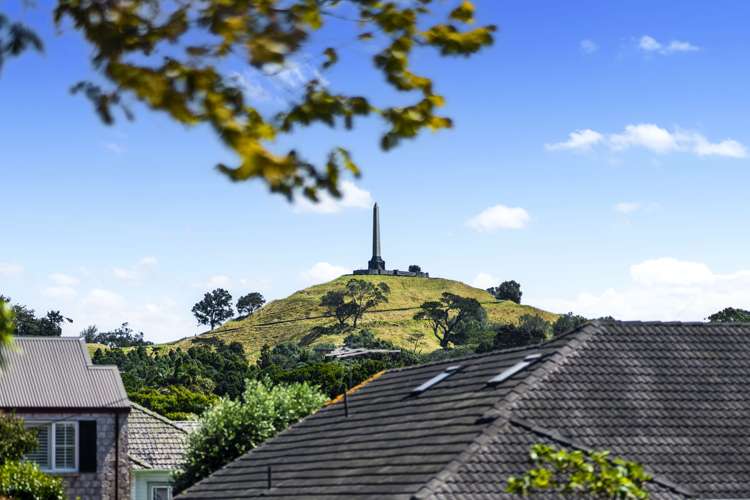 55 Tawa Road One Tree Hill_16