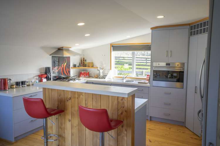 223 Pine Valley Road Dairy Flat_10