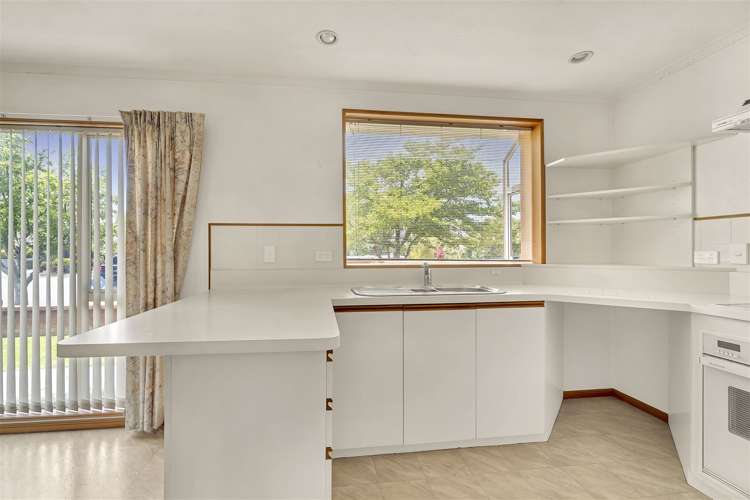 1/9 Claverley Gardens Avonhead_7