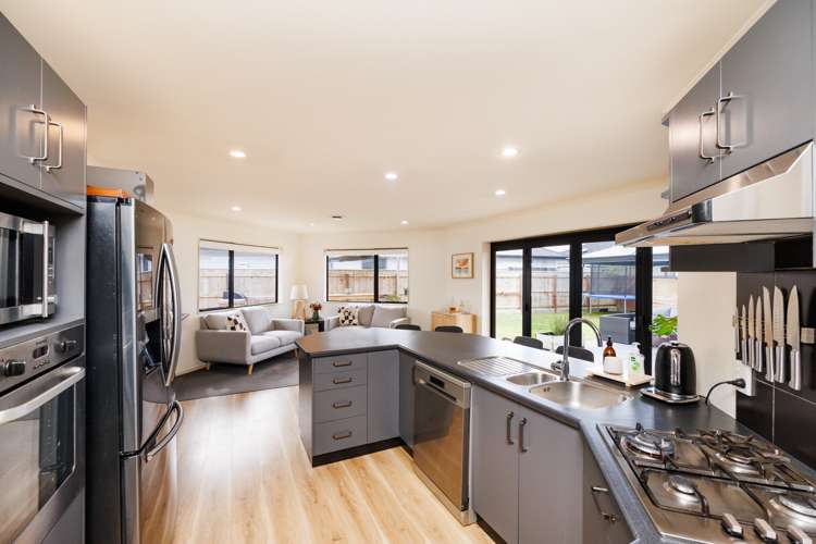 17 Daniel Place Kelvin Grove_16