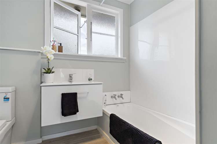 206 High Street Solway_10