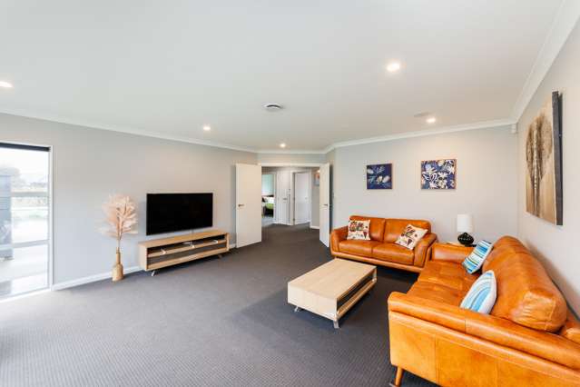 7 Galea Grove Kelvin Grove_2