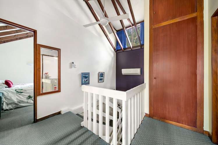 44 Arawata Terrace Fernhill/Sunshine Bay_13