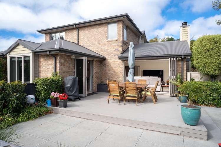 42 Pohutukawa Crescent Parklands_22