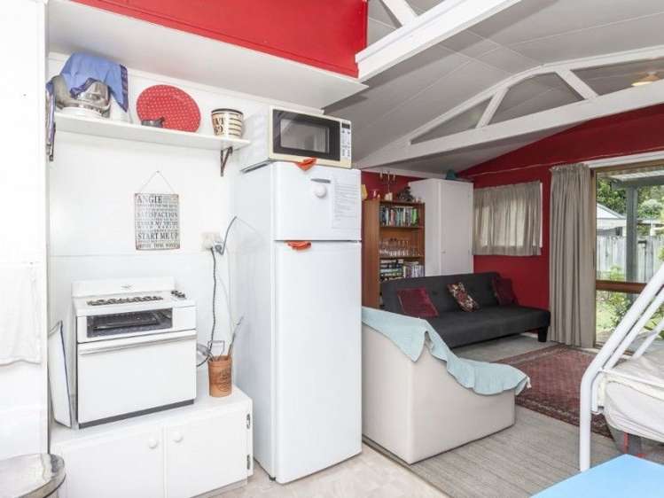 121 Avalon Place Whangamata_5