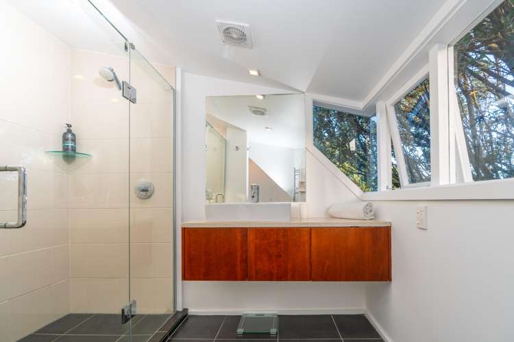 34 Seatoun Heights Road Seatoun_24