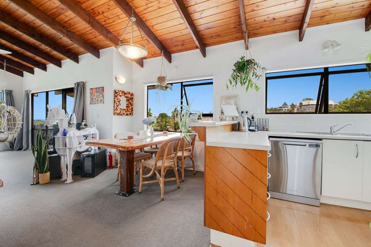 61 Polkinghorne Drive Manly_6