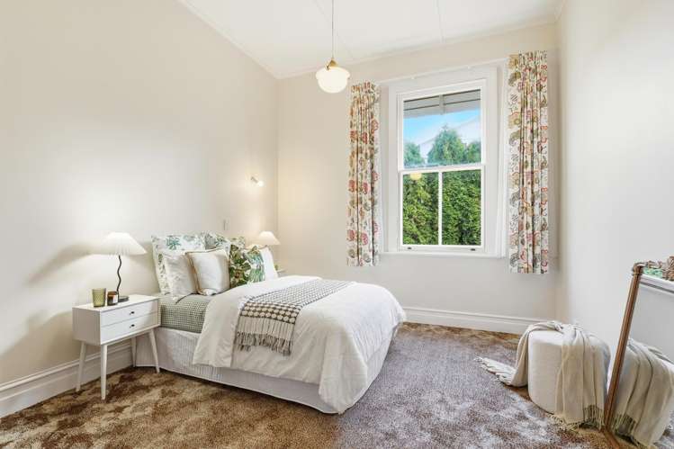 80 Great North Road St Johns Hill_16