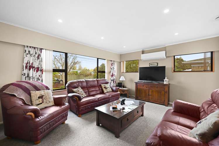 49 Fenwick Crescent Hillcrest_3