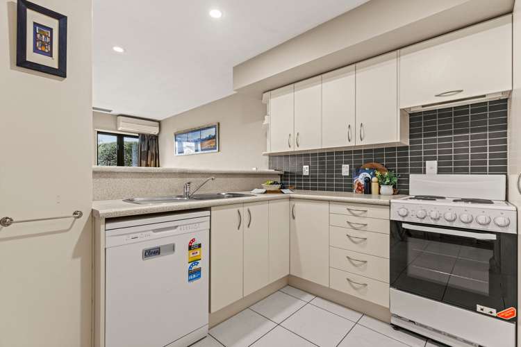 2/384 Madras Street Christchurch Central_5