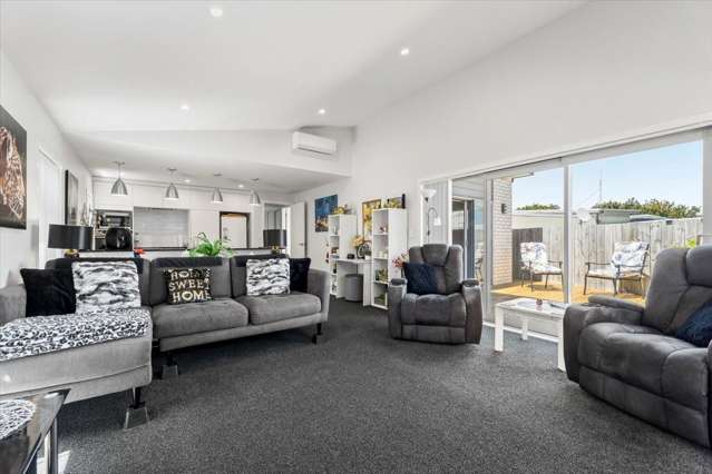 25 Hastings Road 11554_4