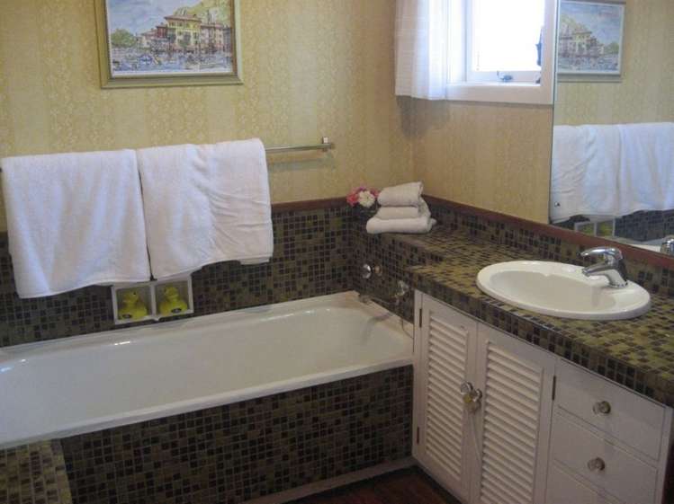 26 Seacliffe Avenue Belmont_10