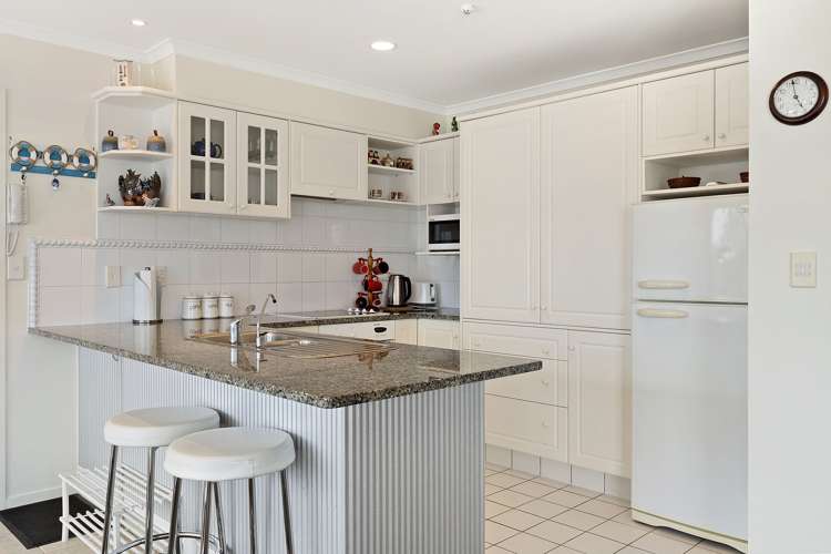 6/19 Victoria Road Mount Maunganui_12