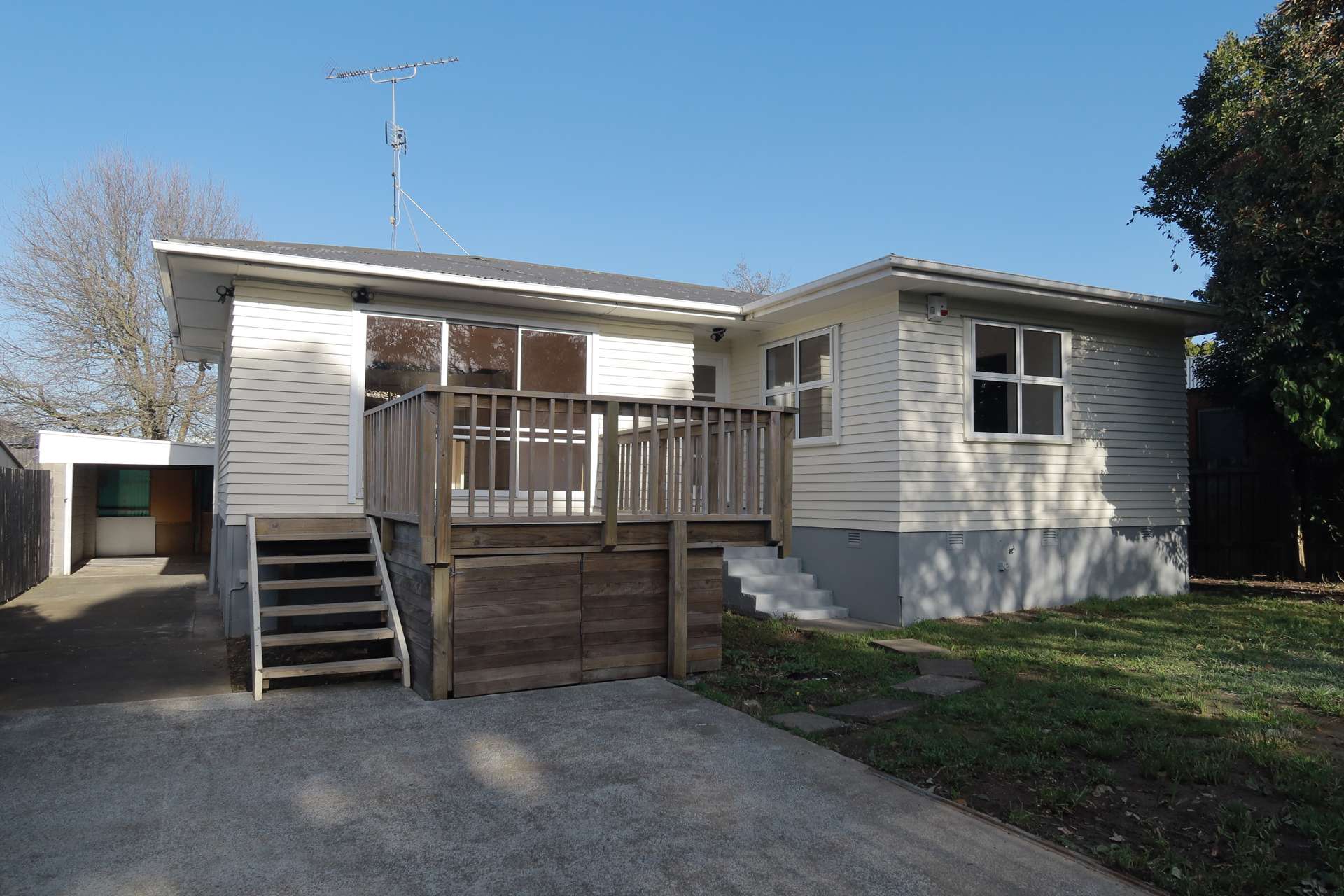 22 Howard Hunter Avenue St Johns_0