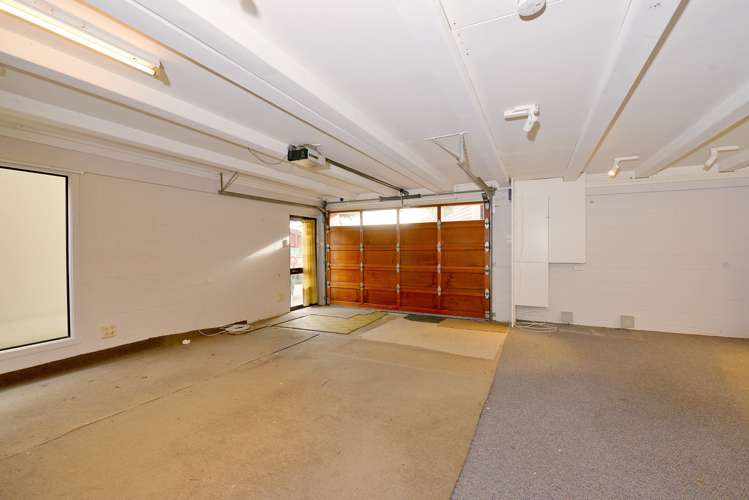 110 Larnach Road Vauxhall_21