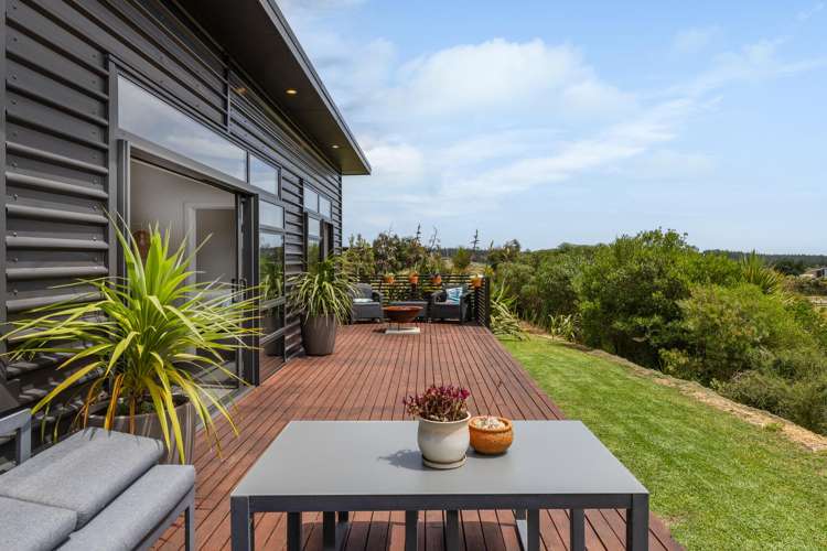 7 Quail Way Waitarere_5