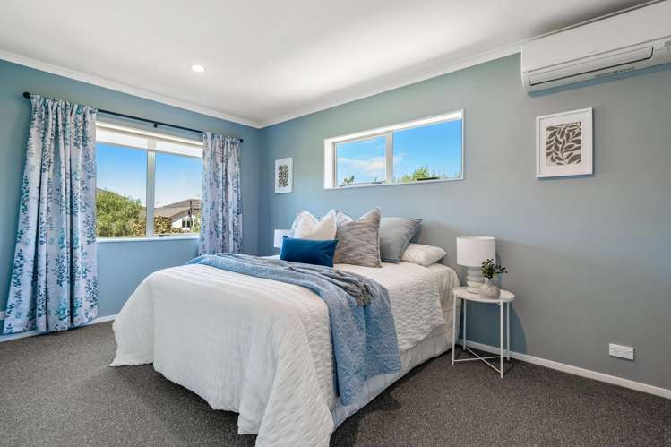 4 Mary Forgham Drive Greenhithe_20