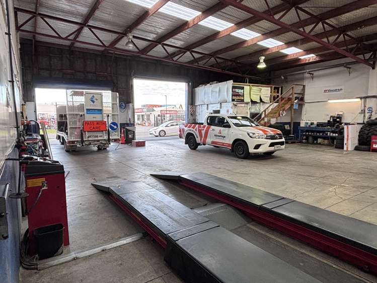 42 Hewletts Road Mt Maunganui_3