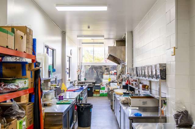 18/44-48 Ellice Road Wairau Valley_3