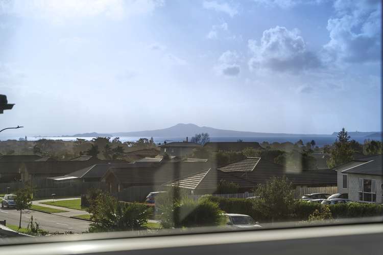 71 Seventh View Avenue Beachlands_35