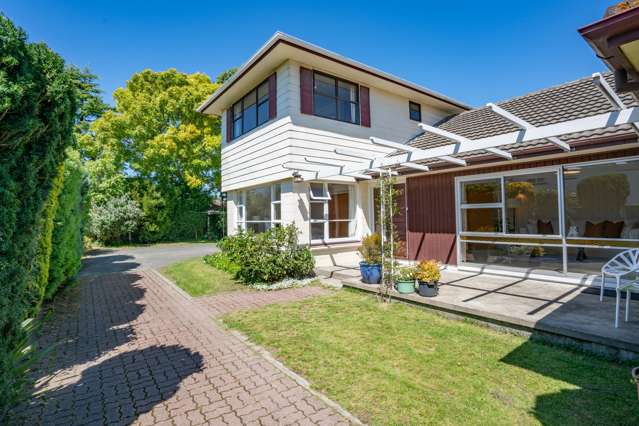 8 Deepdale Street Burnside_1