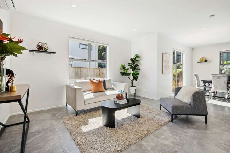 41 Mackay Drive Greenhithe_5