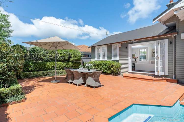 38 Empire Road Epsom_9