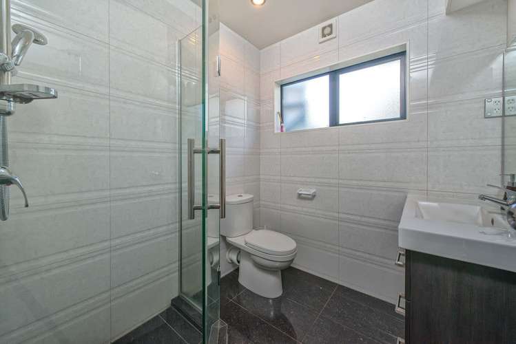 4 Hansen Place Takanini_9