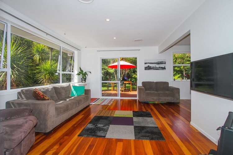 2a Chenery Road Red Beach_6