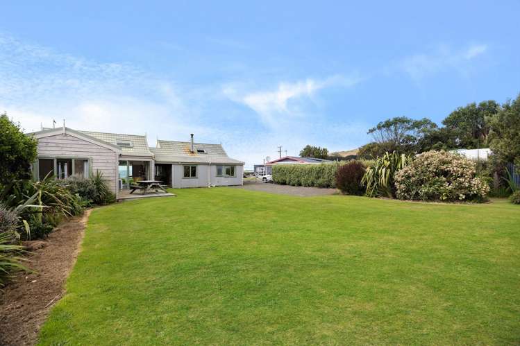 232 Colac Foreshore Road Colac Bay_44