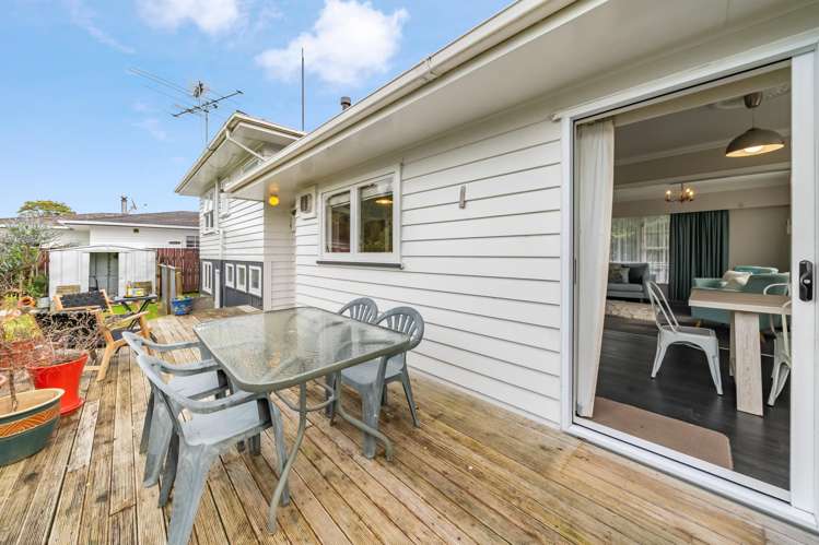 8 Montana Road Totara Park_15