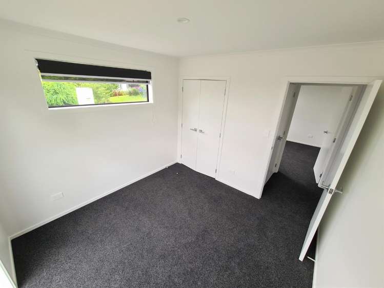 2/2 Summit Terrace Dinsdale_5