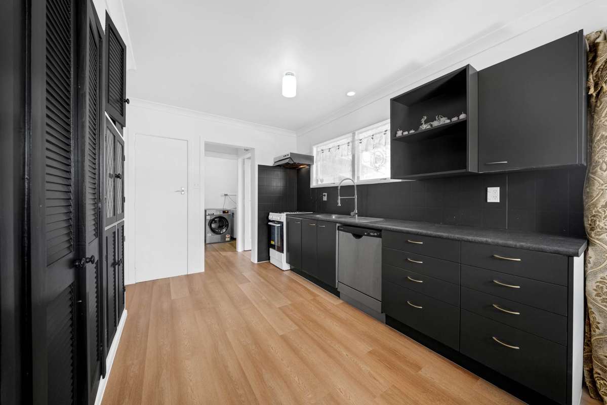 1/112 Maich Road_2