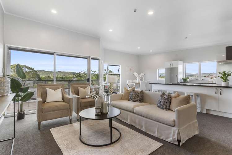 4/66 Glenmall Place Glen Eden_0