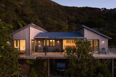 2936 Kenepuru Road_2