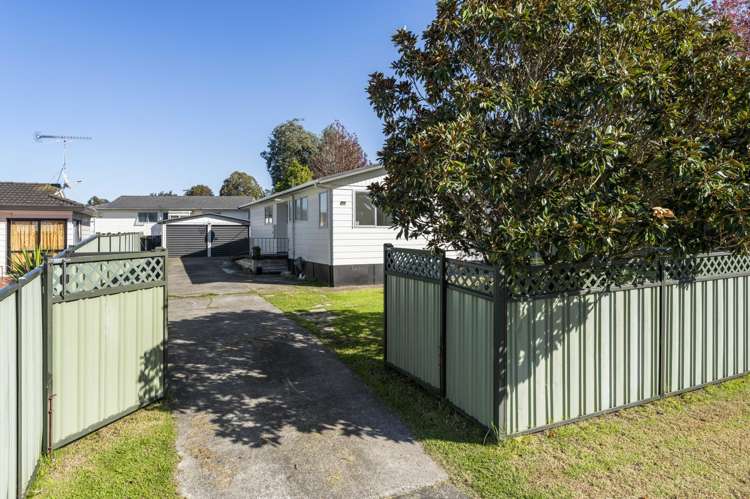 13 Hyperion Drive Randwick Park_16