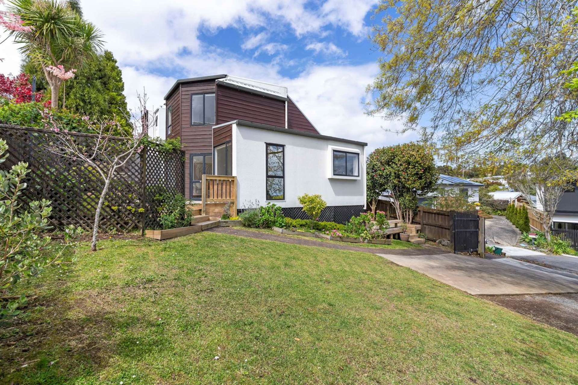 1/6 Mira Place Windsor Park_0