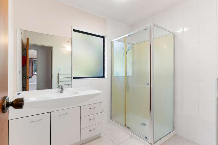 3/13 Aorangi Place Birkenhead_12